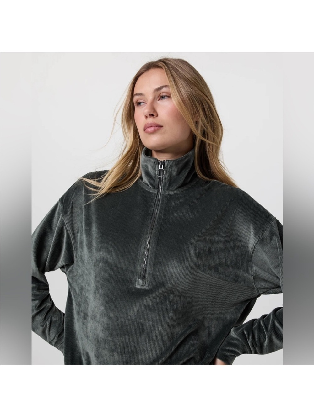 Vuori Haven Half Zip Velour Pullover Medium Green